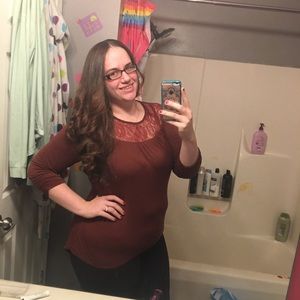 Meet your Posher, Carissa